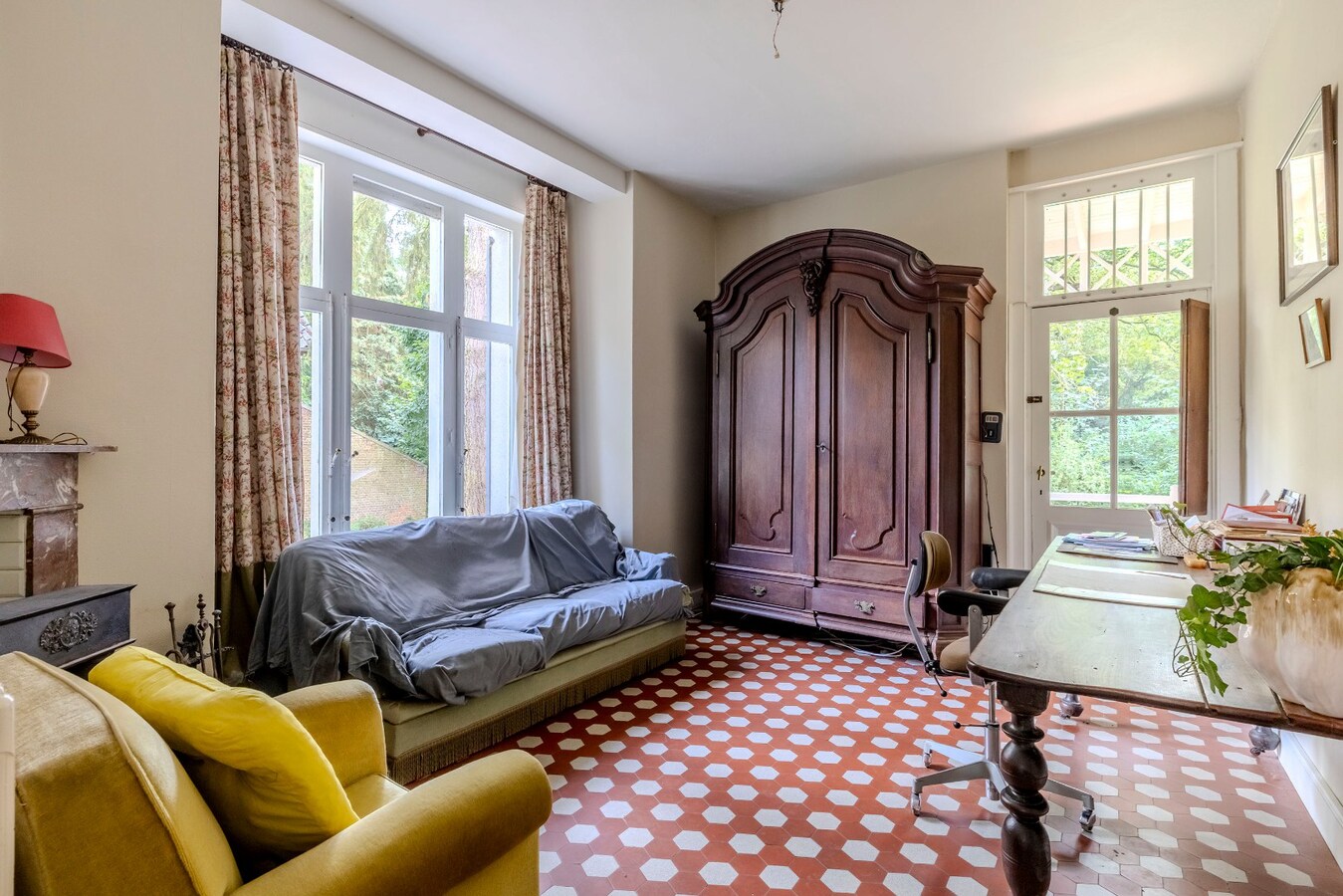 Charmant landhuis in een parkdomein van 7065m² 