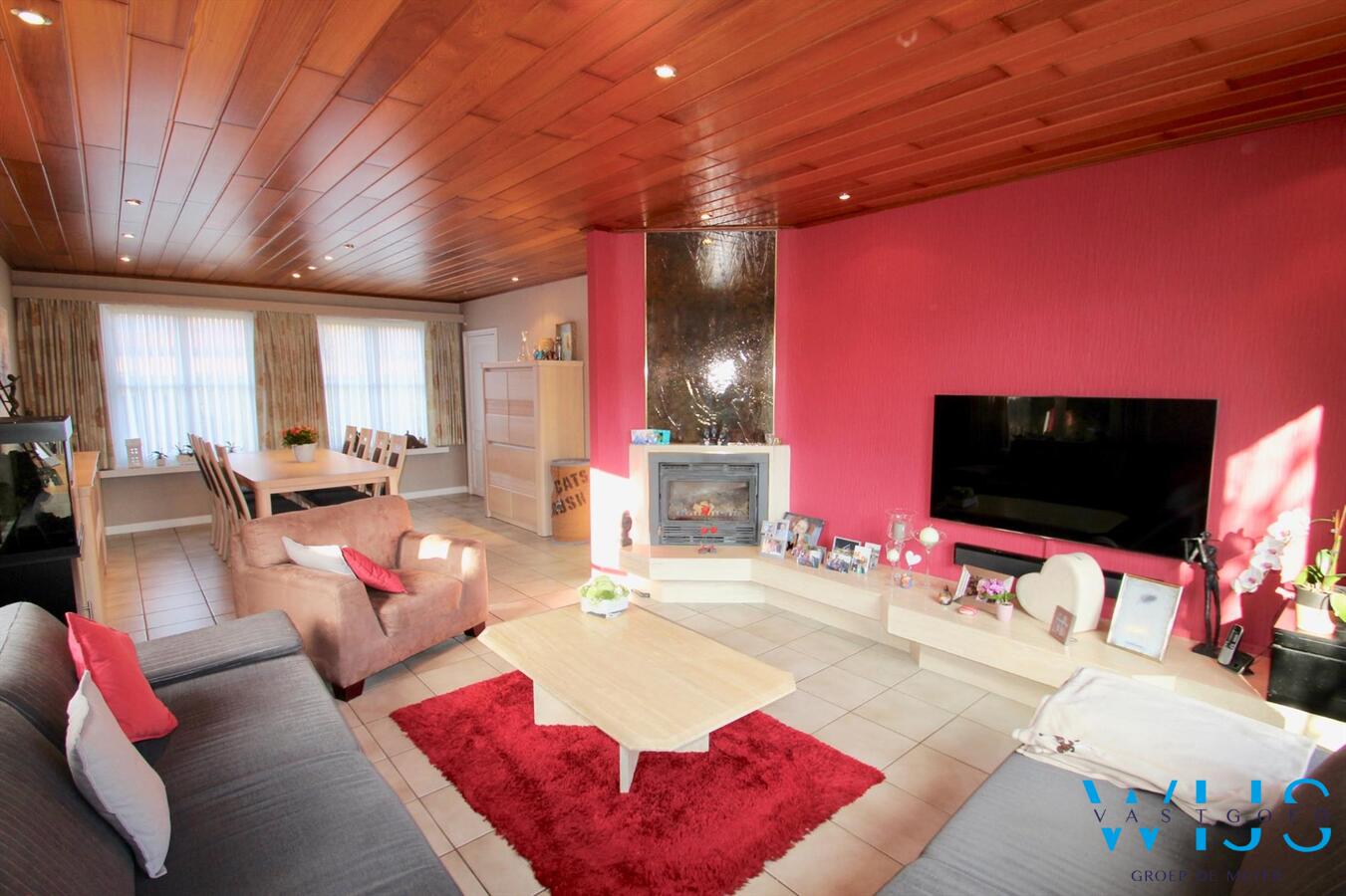 Volwaardig woonhuis met zongerichte tuin op absolute toplocatie in Ertvelde! 