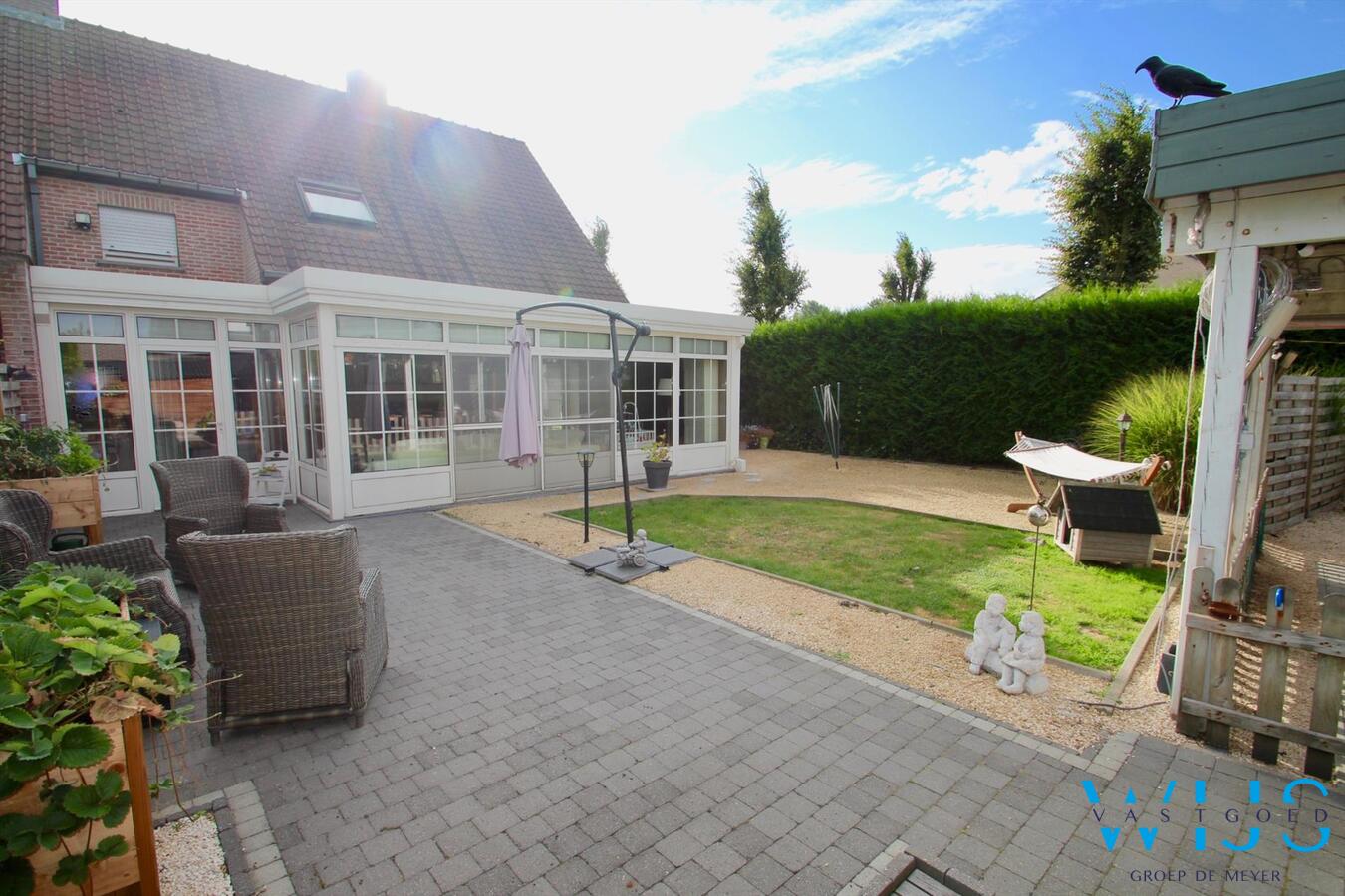 Gezellig &amp; ruim woonhuis in een zeer aangename wijk te Ertvelde ! 