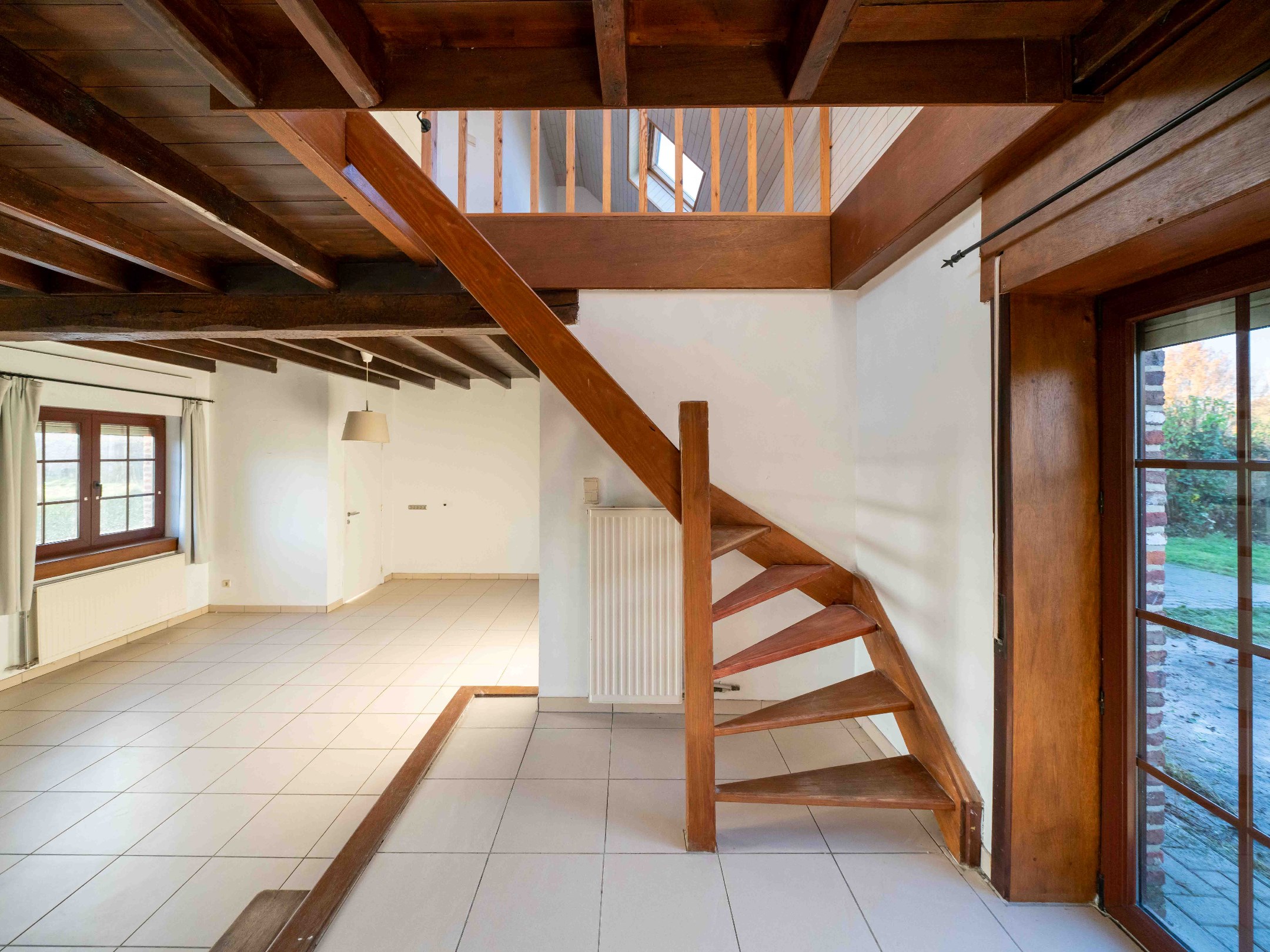 Woning met 2 kamers en veel potentieel op AAA-locatie 