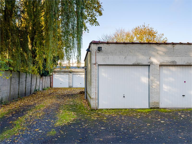 Uitermate goed gelegen gelijkvloersappartment. 