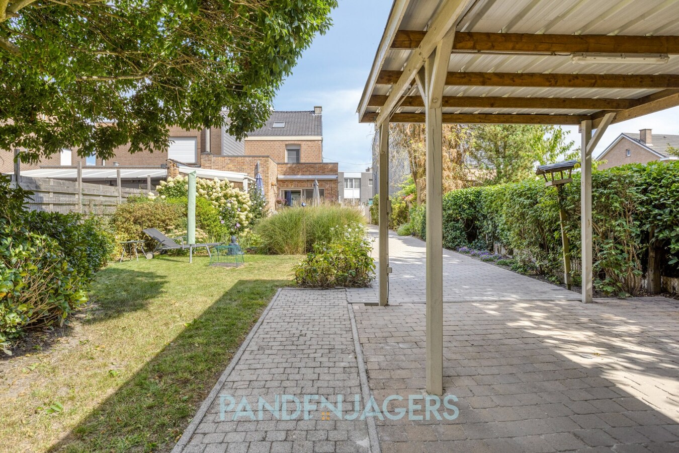 Woning met prachtige tuin te koop in Mechelen-Zuid 