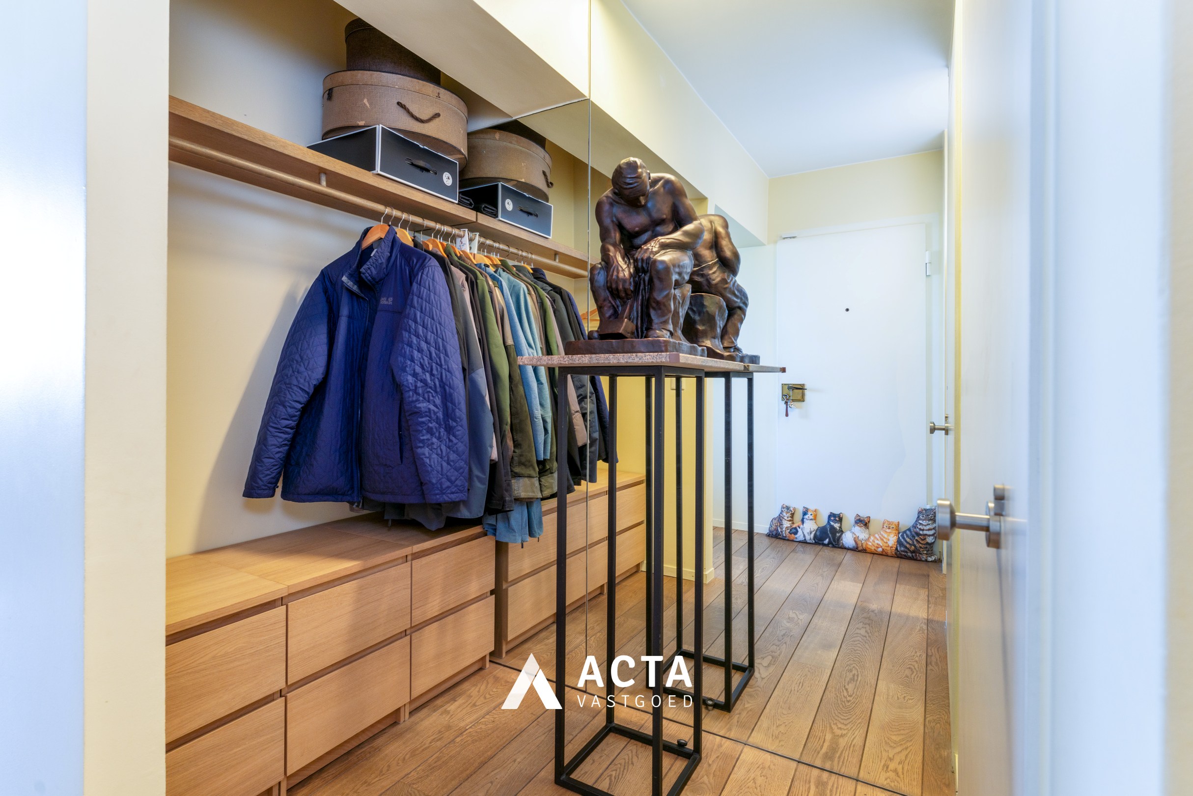 Luxueus dakappartement met 3 slaapkamers en panoramische terrassen in hartje Oostende 