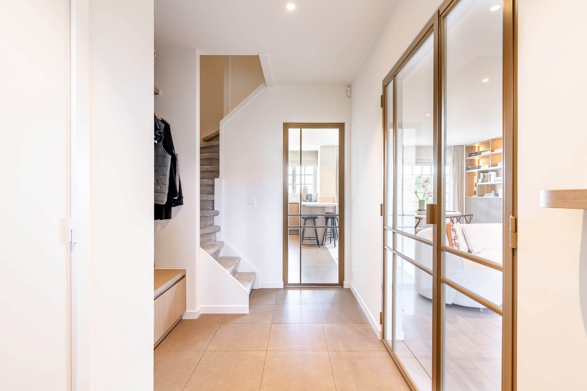 Maison récemment rénovée à vendre avec une vue magnifique sur les polders. 