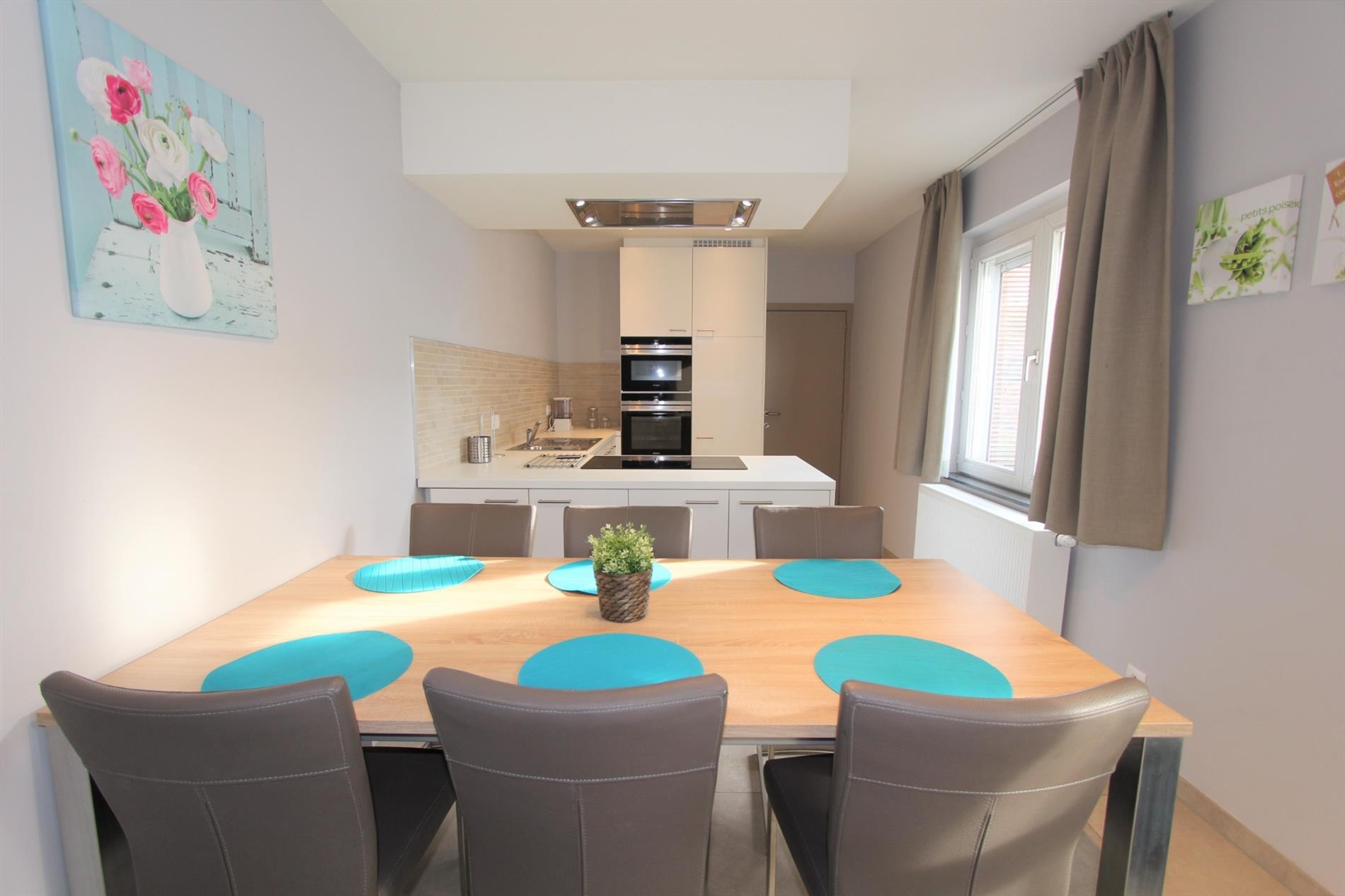 MODERN DUPLEX APPARTEMENT IN HET STADSCENTRUM 