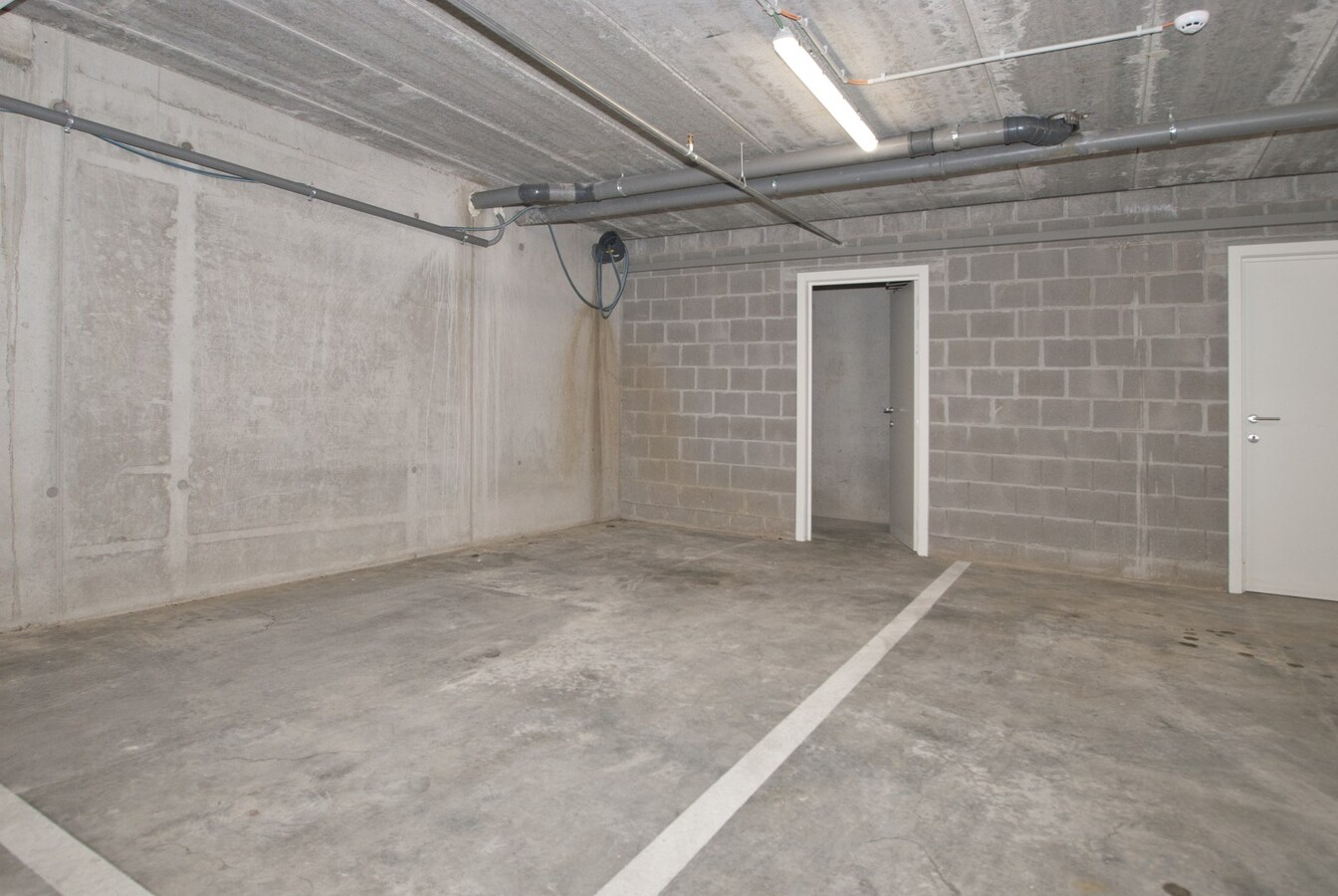 Ondergrondse autostaanplaatsen (3) + berging (1) 