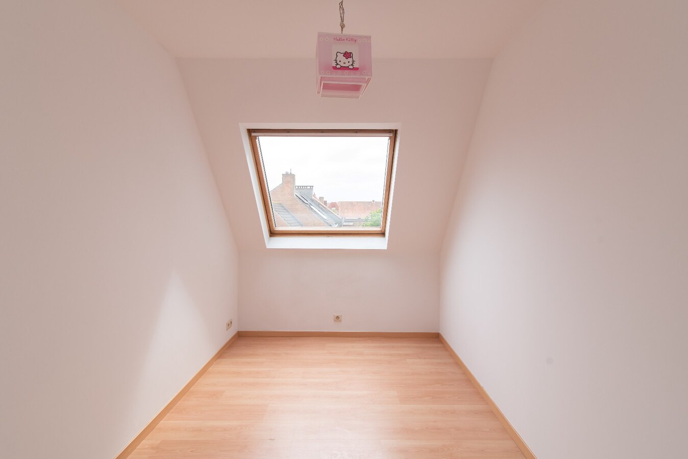 Instapklare ruime woning met 4 slaapkamers 