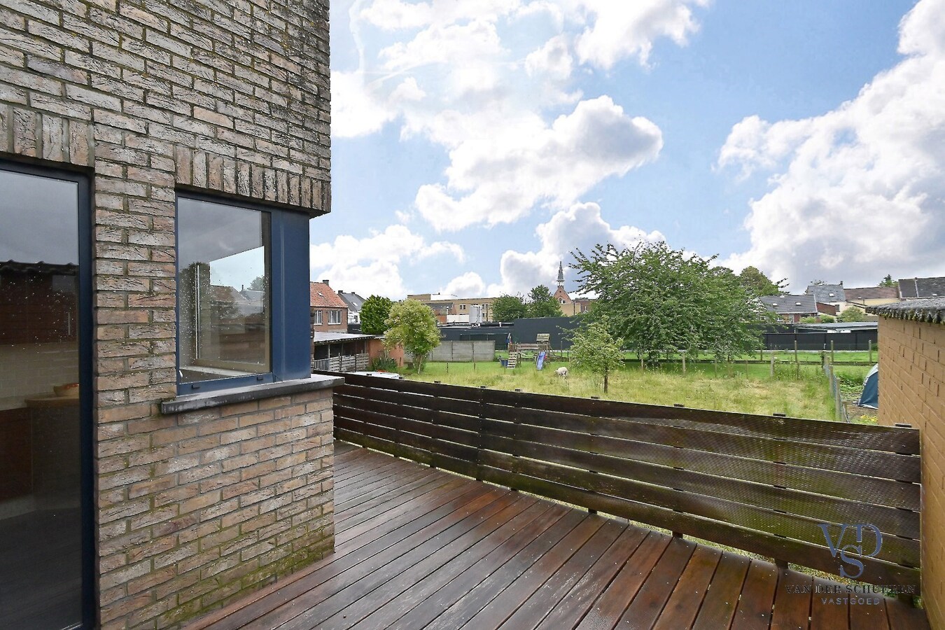 Bijzonder praktische bel-étage-woning 