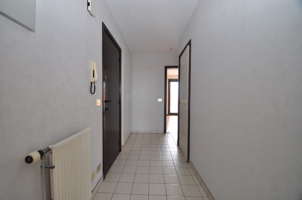 Verzorgd appartement met open zichten over de wandelboulevard - Heist 