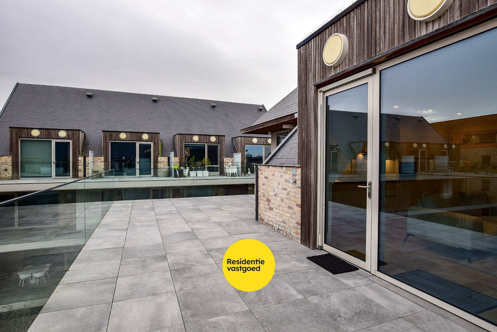 Prachtig 1-slaapkamerappartement (assistentiewoning) in Residentie Clarenhof, uniek wonen in hartje Nieuwpoort. 