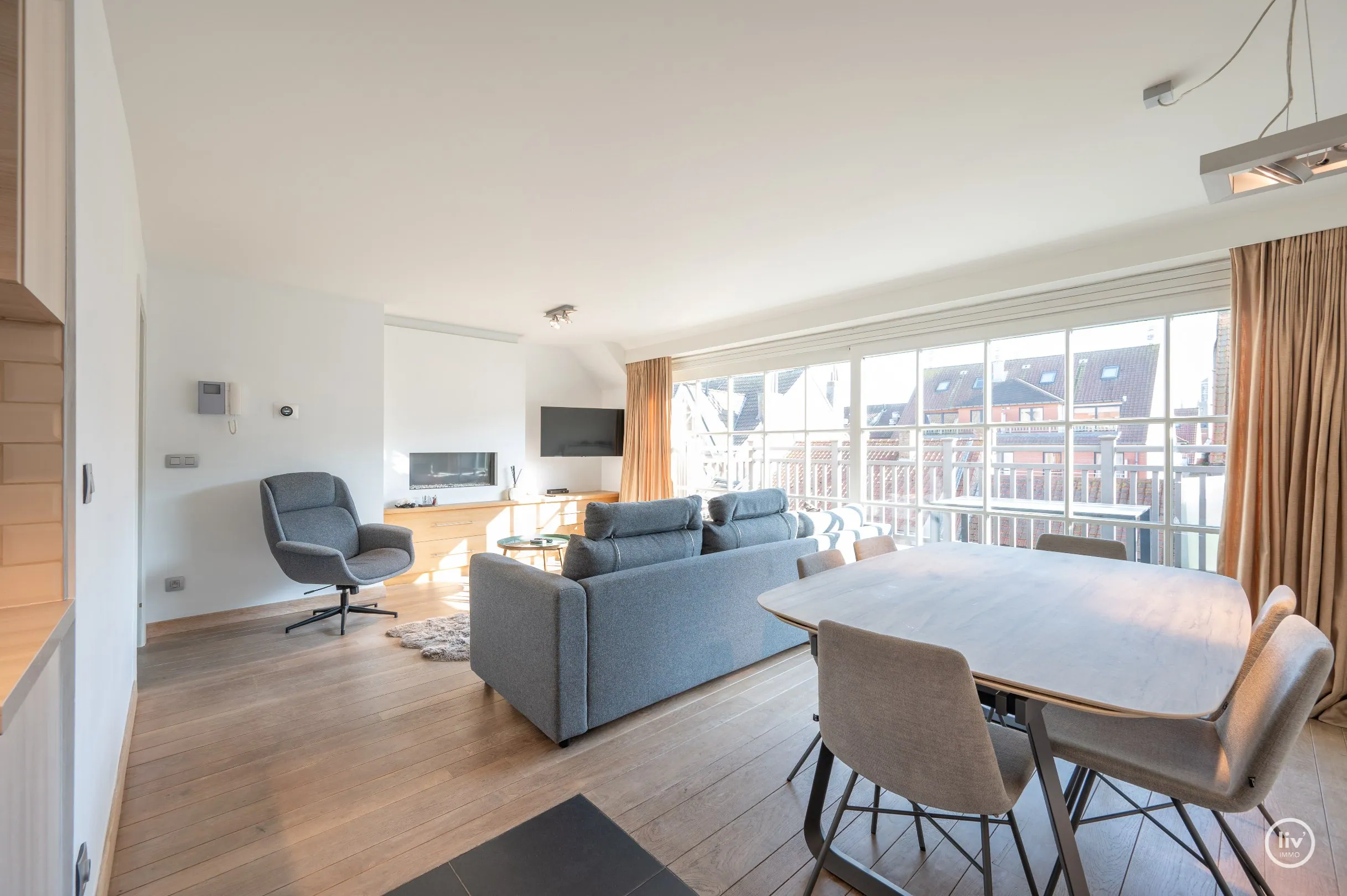 Luxe duplex avec terrasse ensoleillée au cœur de Knokke