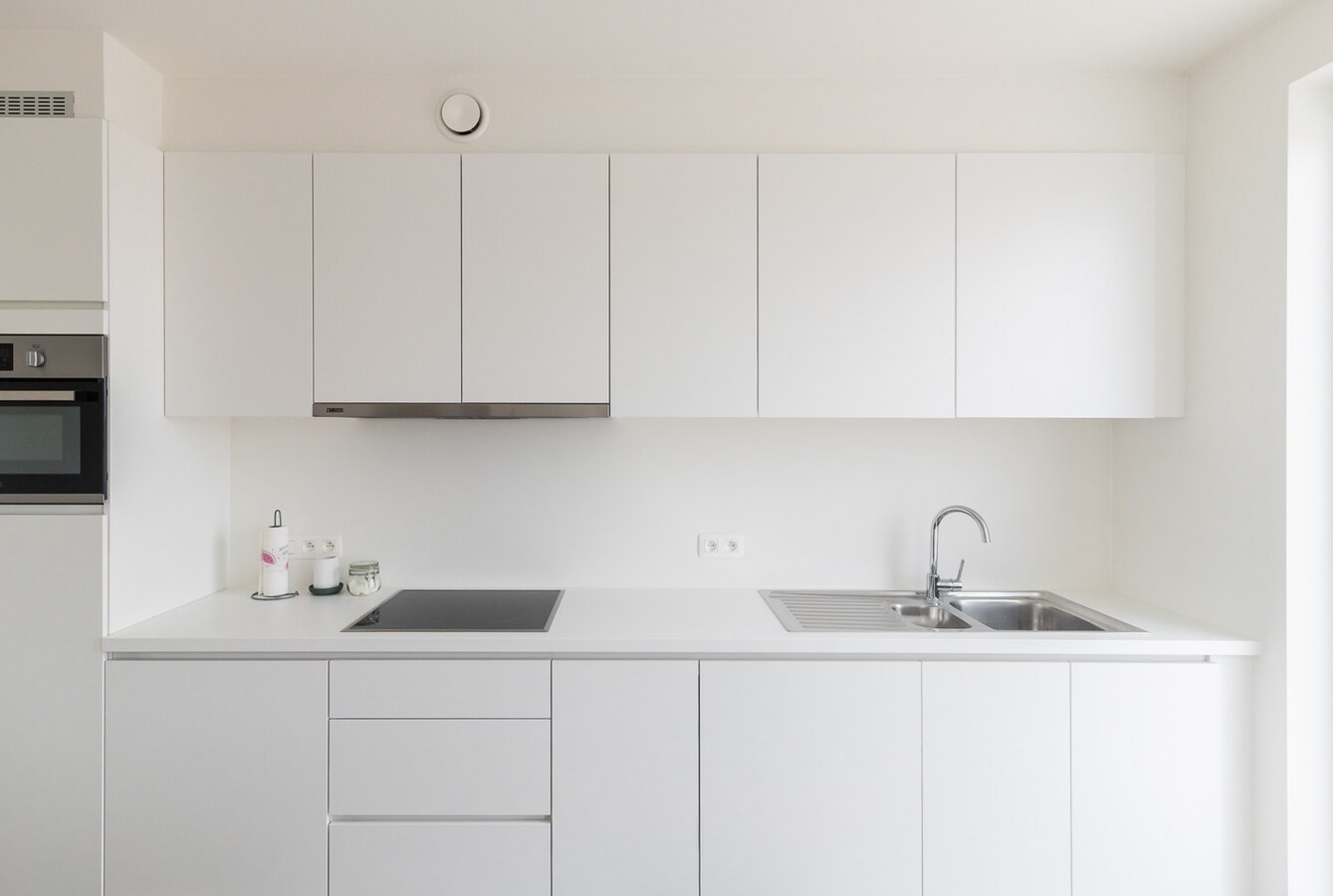 Penthouse (89m2) met uitzonderlijk ruim terras te koop in Emelgem (Izegem) 