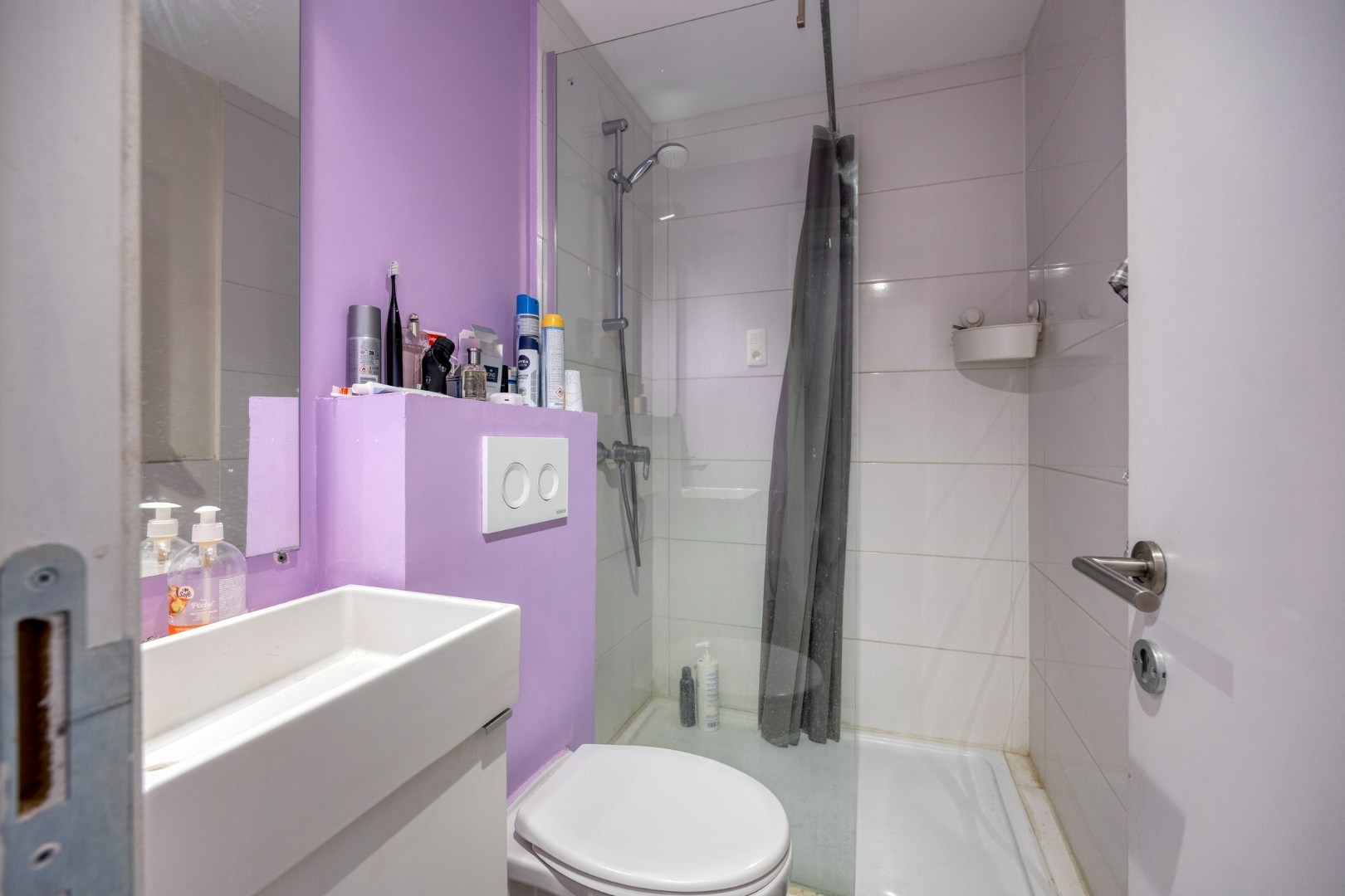 Bemeubelde studio in centrum Leuven! – EPC 213 kWh/m² - bewoonbare opp. 25 m² 