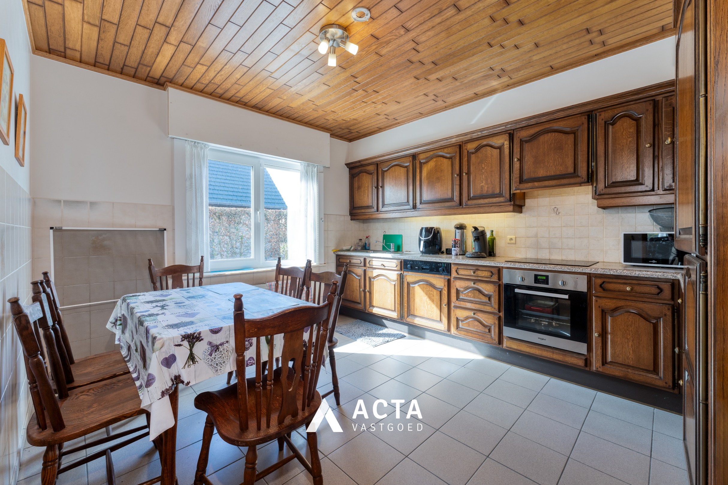 Ruime bungalow op topligging te Middelkerke 