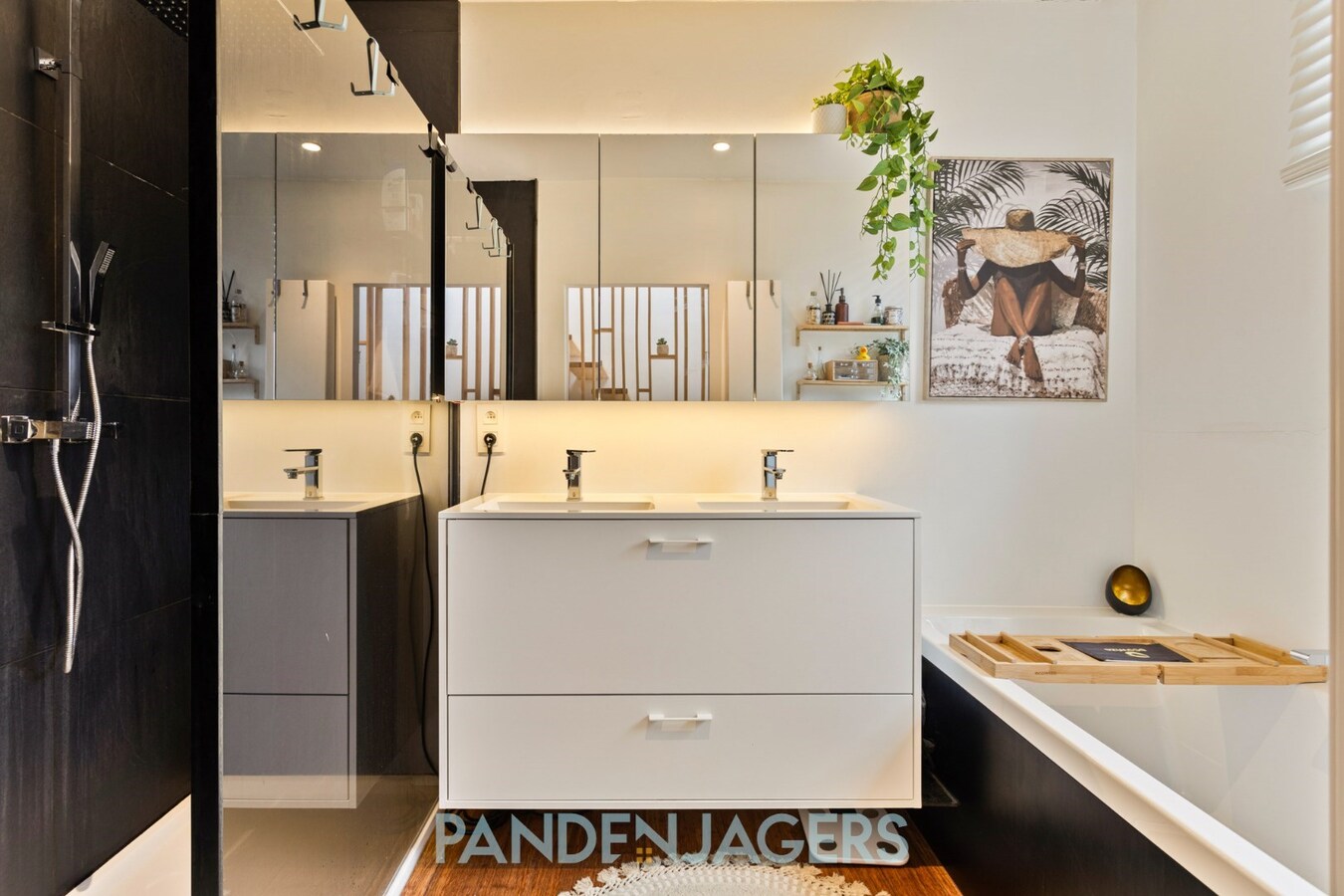 Architecturale rijwoning te Duffel-West 