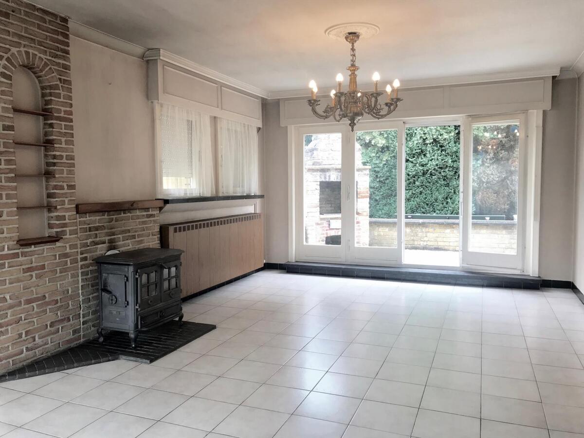 MOOI RUIME WONING OP CENTRALE LIGGING TE ZEDELGEM 