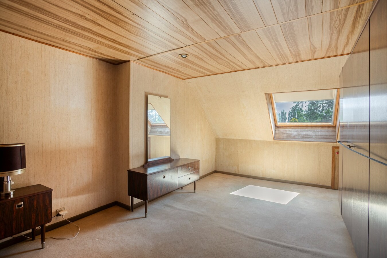 Karaktervolle halfopen villa met prachtige tuin op toplocatie in Tienen 