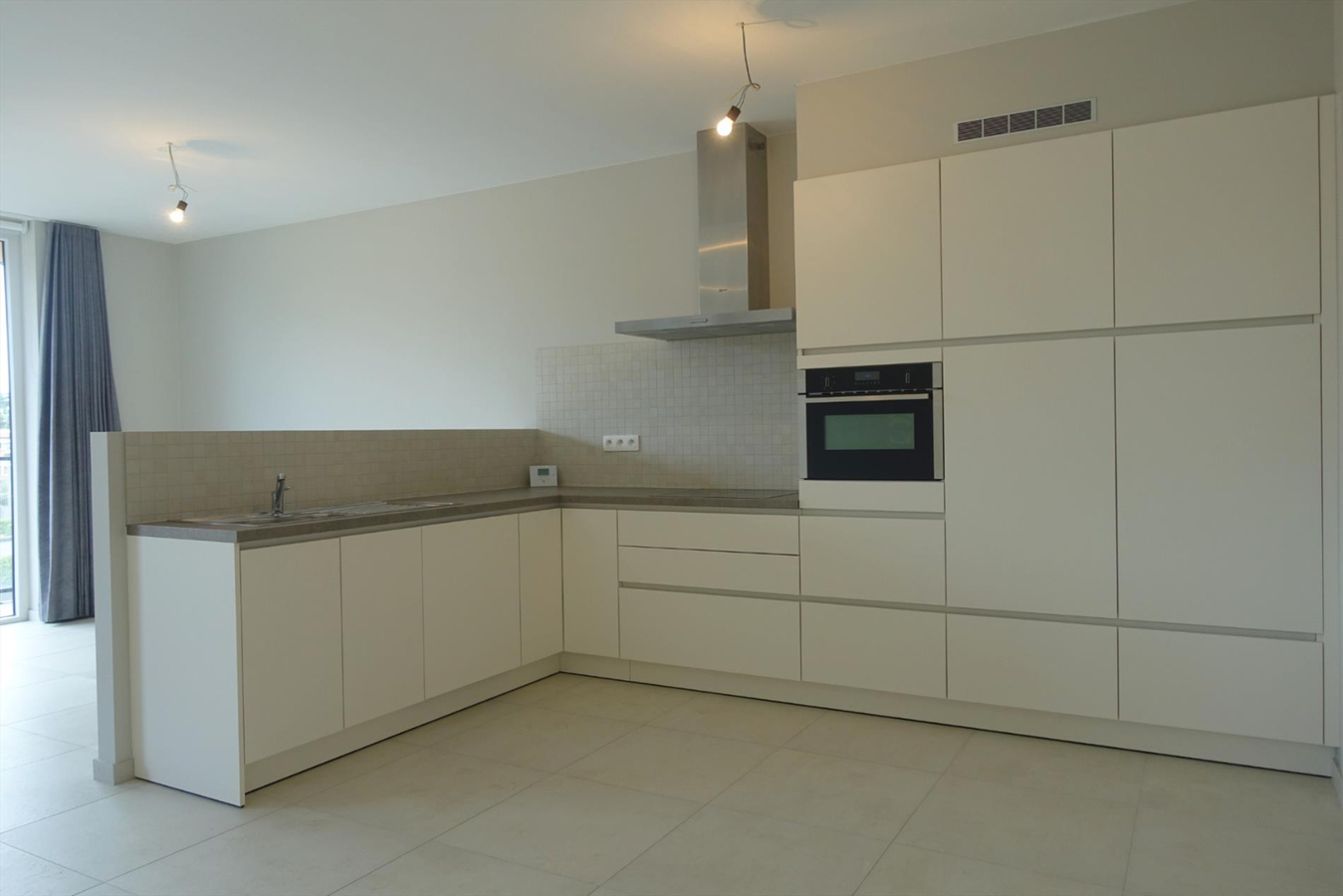 Prachtige assistentiewoning in nieuwbouwresidentie 