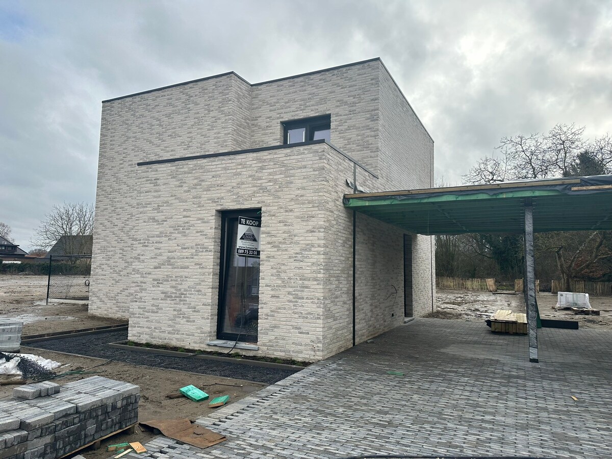 Lichtrijke, eigentijdse nieuwbouwwoningen 