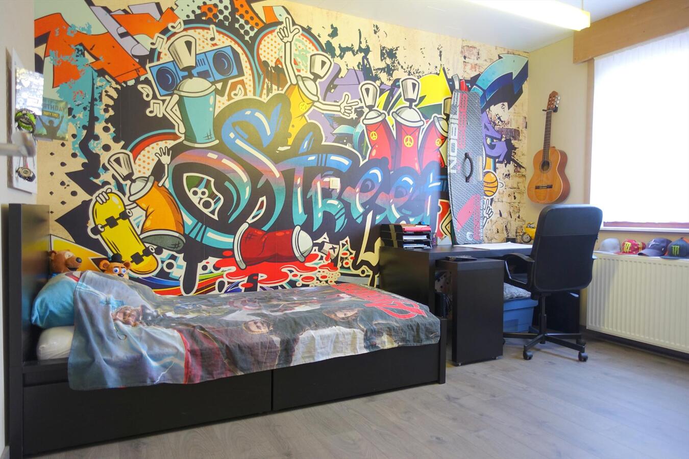 Zonnige charmante half-open woning 