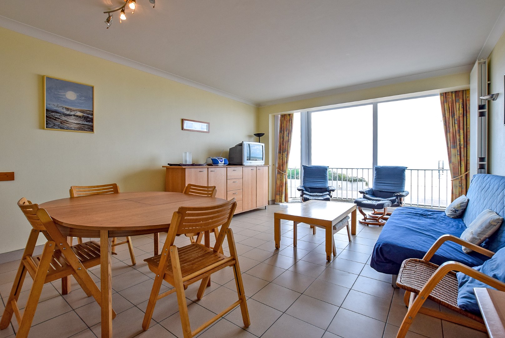 3-slaapkamerappartement (81m²) met ZEEZICHT Te Koksijde-Bad. 