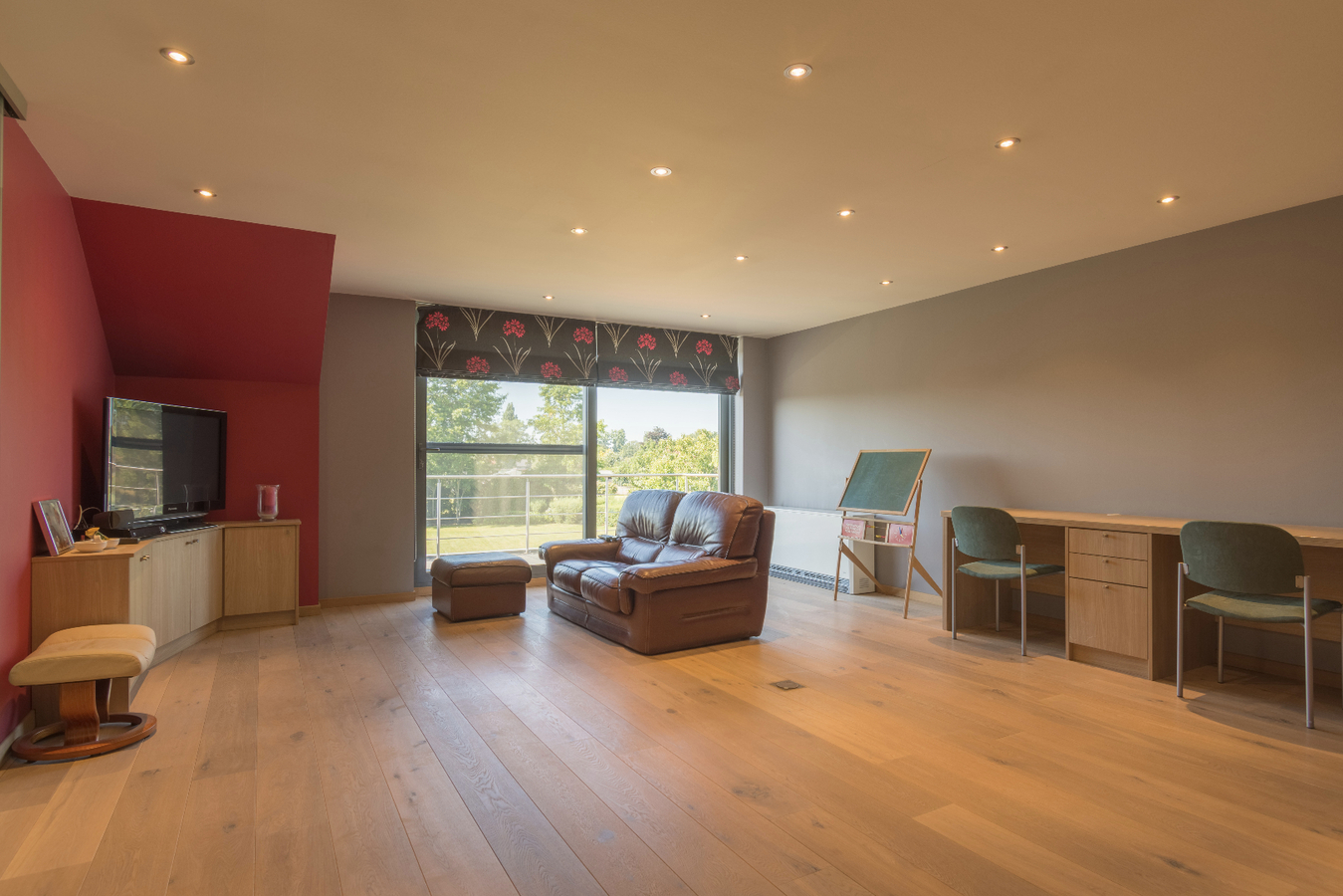 Ruime bemeubelde villa op residentiële ligging te Drongen (Baarle) 