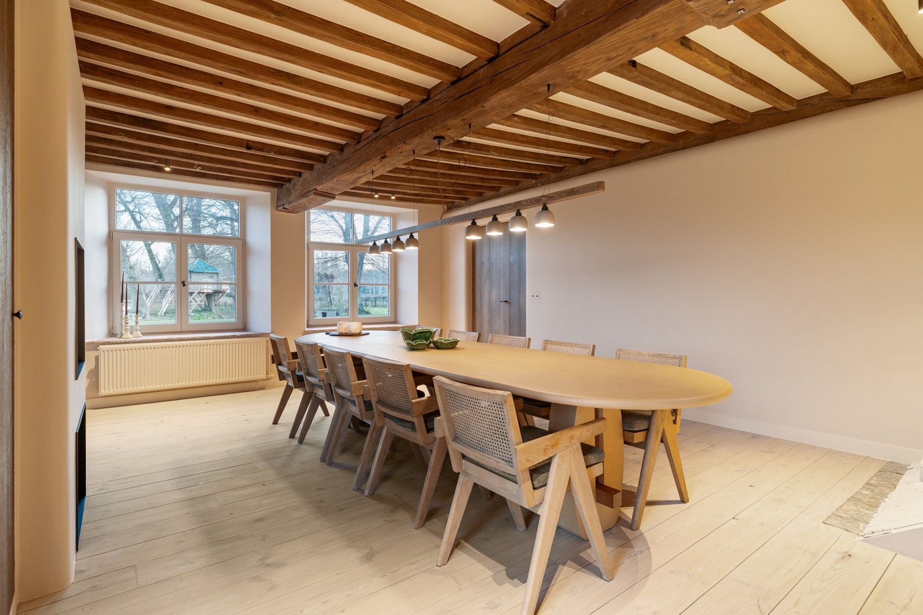 Authentiek gerenoveerde hoeve te Varsenare — een uitzonderlijk landelijke eigendom nabij Brugge 