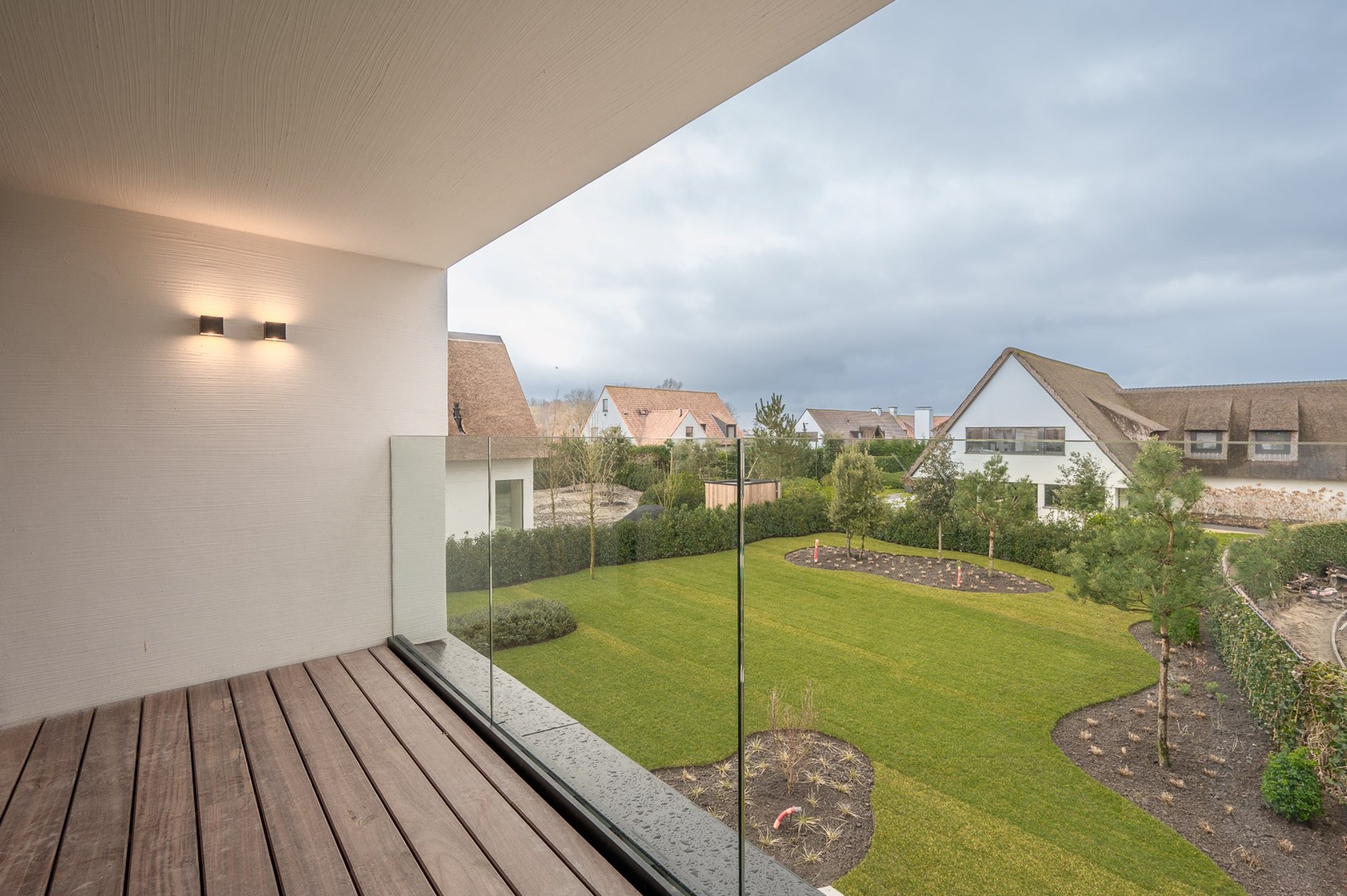 Luxueuze volledig afgewerkte nieuwbouwvilla gelegen aan de rand van het Zoute. 