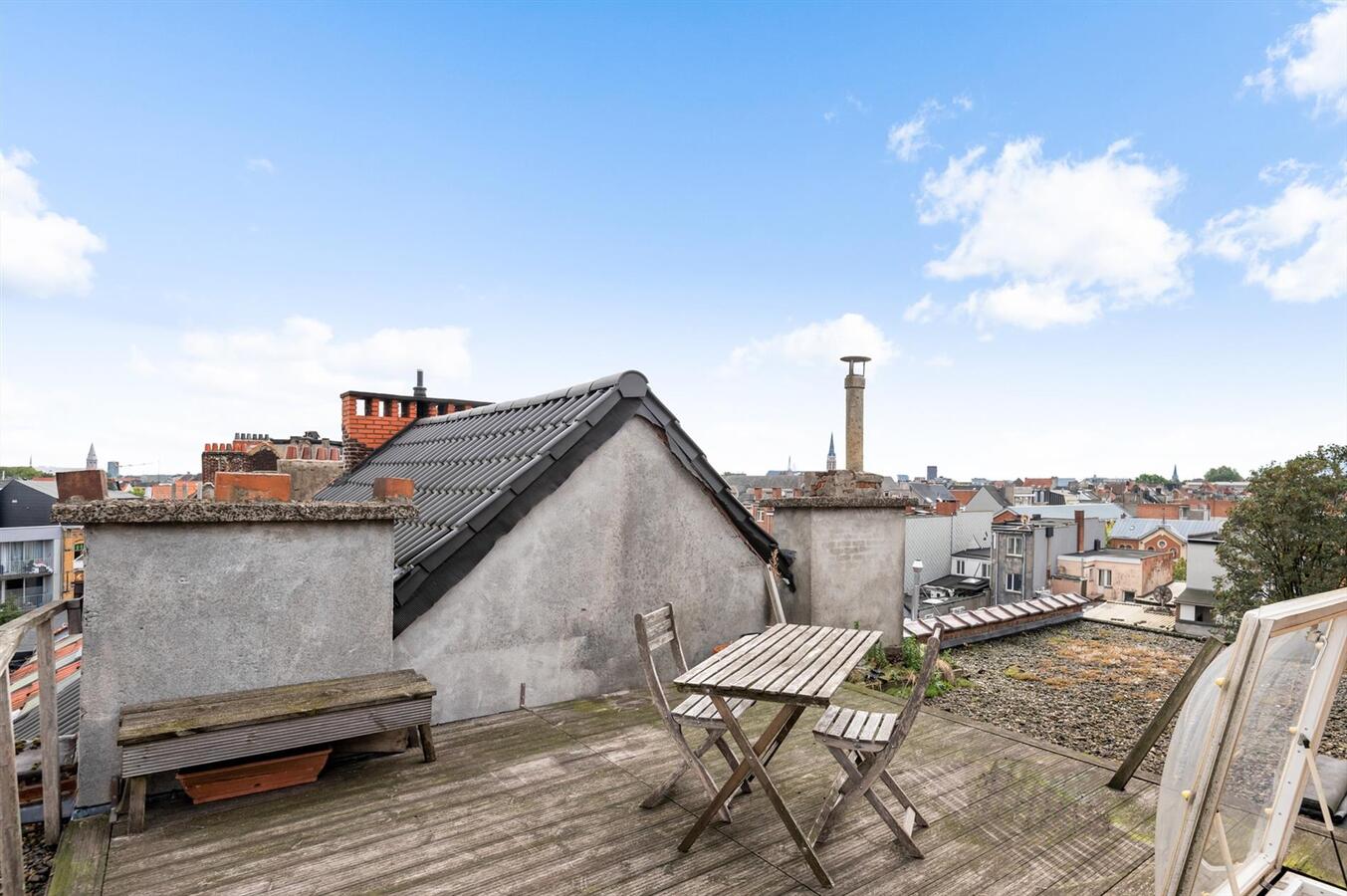 Charmant appartement met ruim dakterras te Antwerpen! 