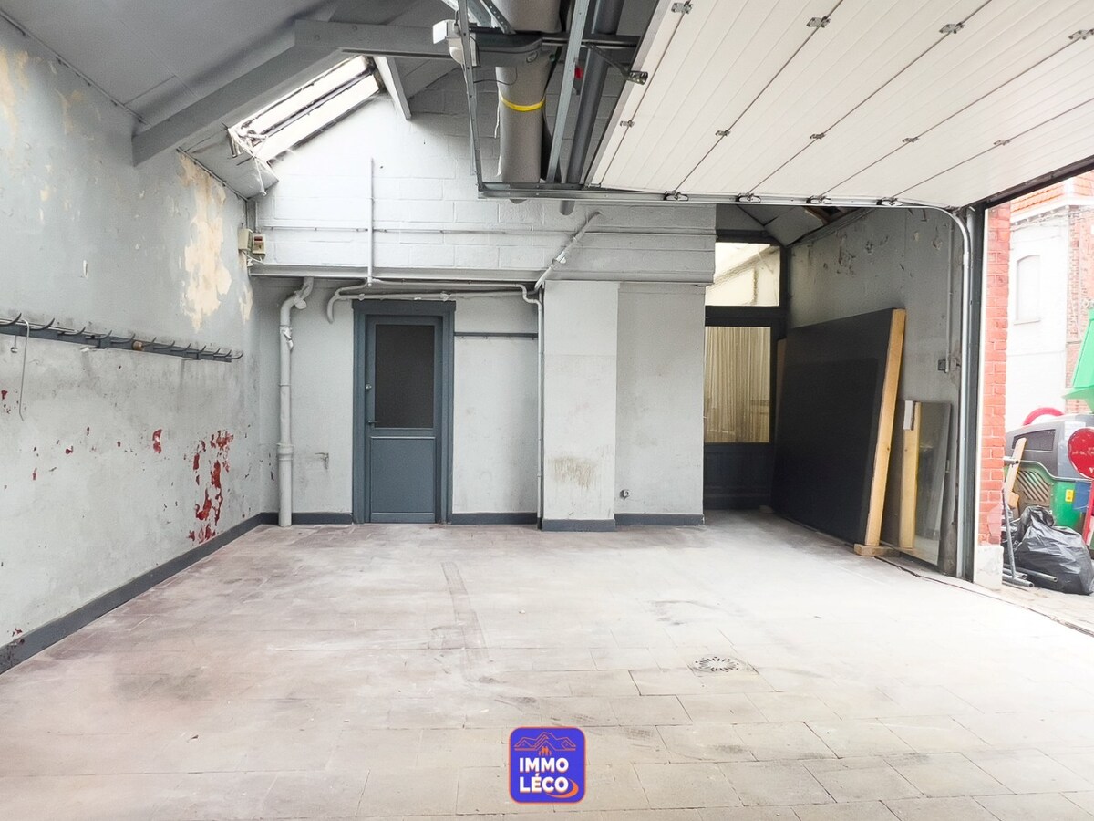 Entrepôt/Espace de stockage dans le centre-ville ! 