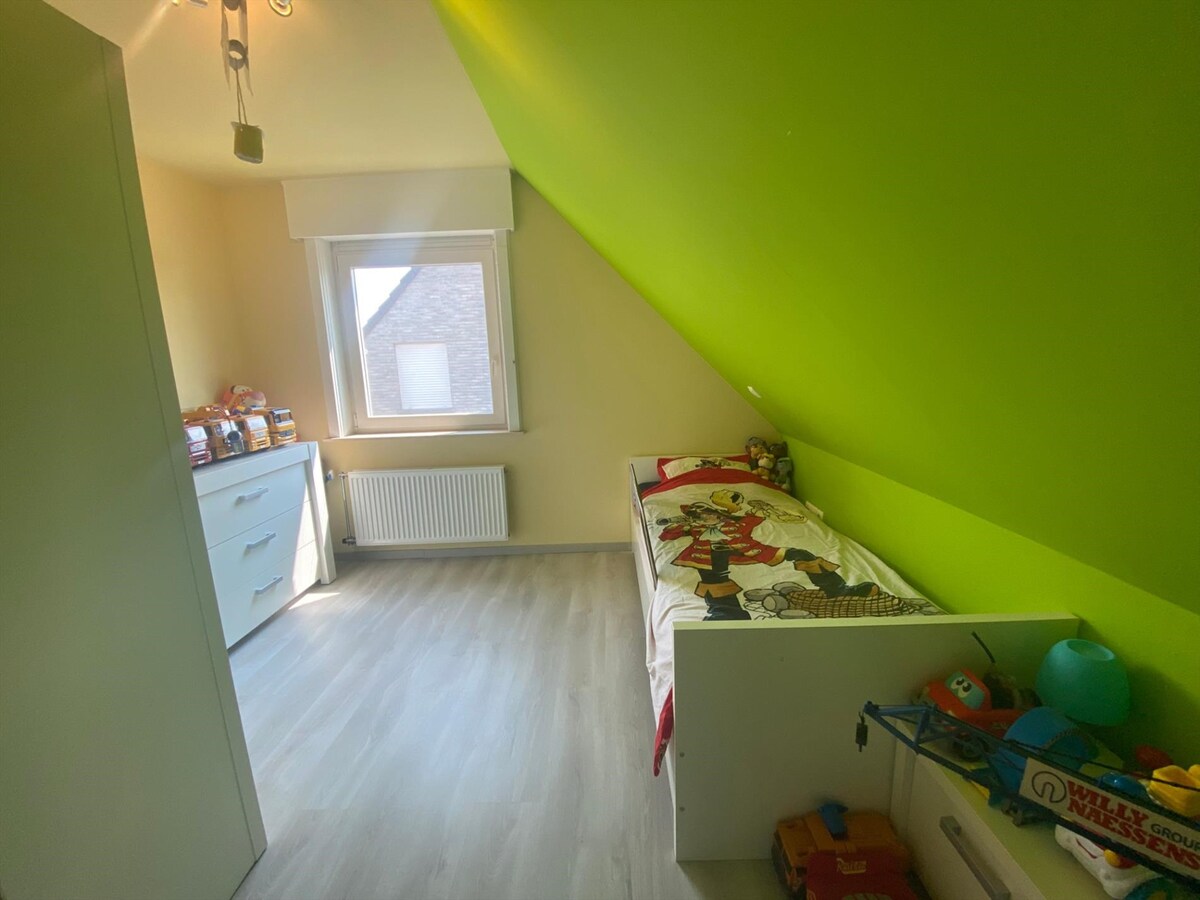 Uitstekend gelegen, verzorgde woning in een doodlopende straat 