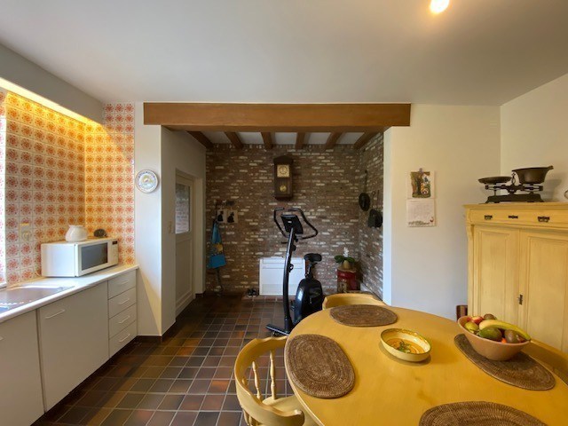 Charmante landelijke villa op een toplocatie in Waregem! 