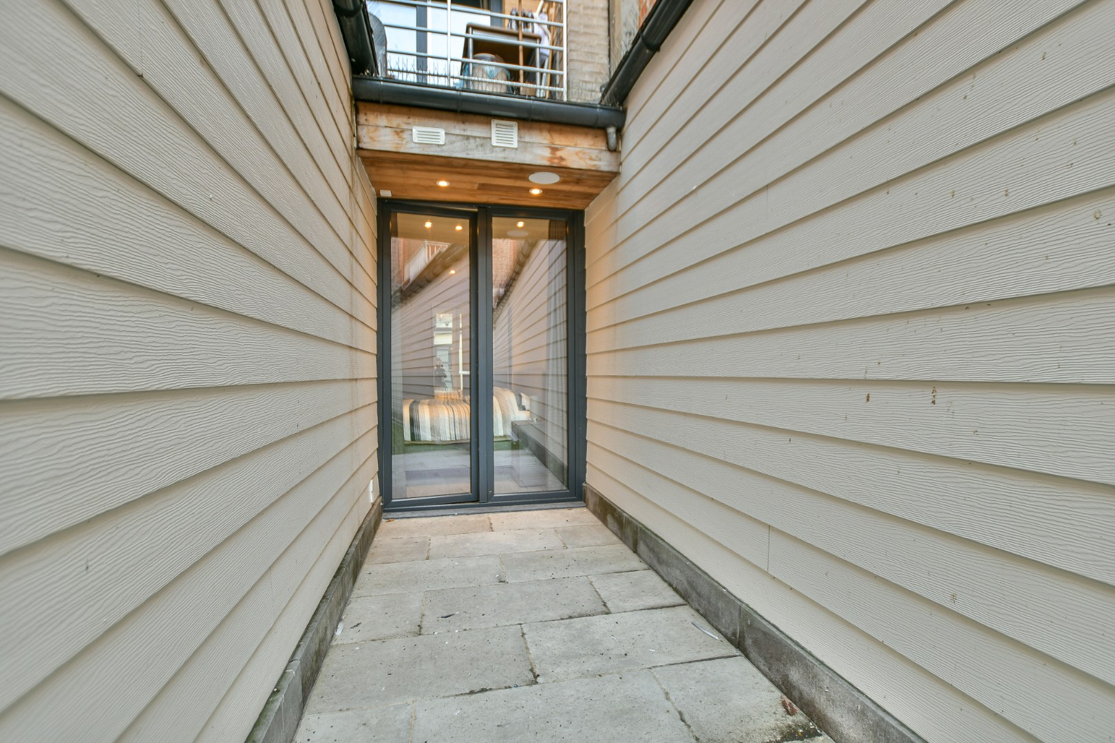 Gerenoveerd appartement met 2 slaapkamers te koop op toplocatie te Blankenberge! 