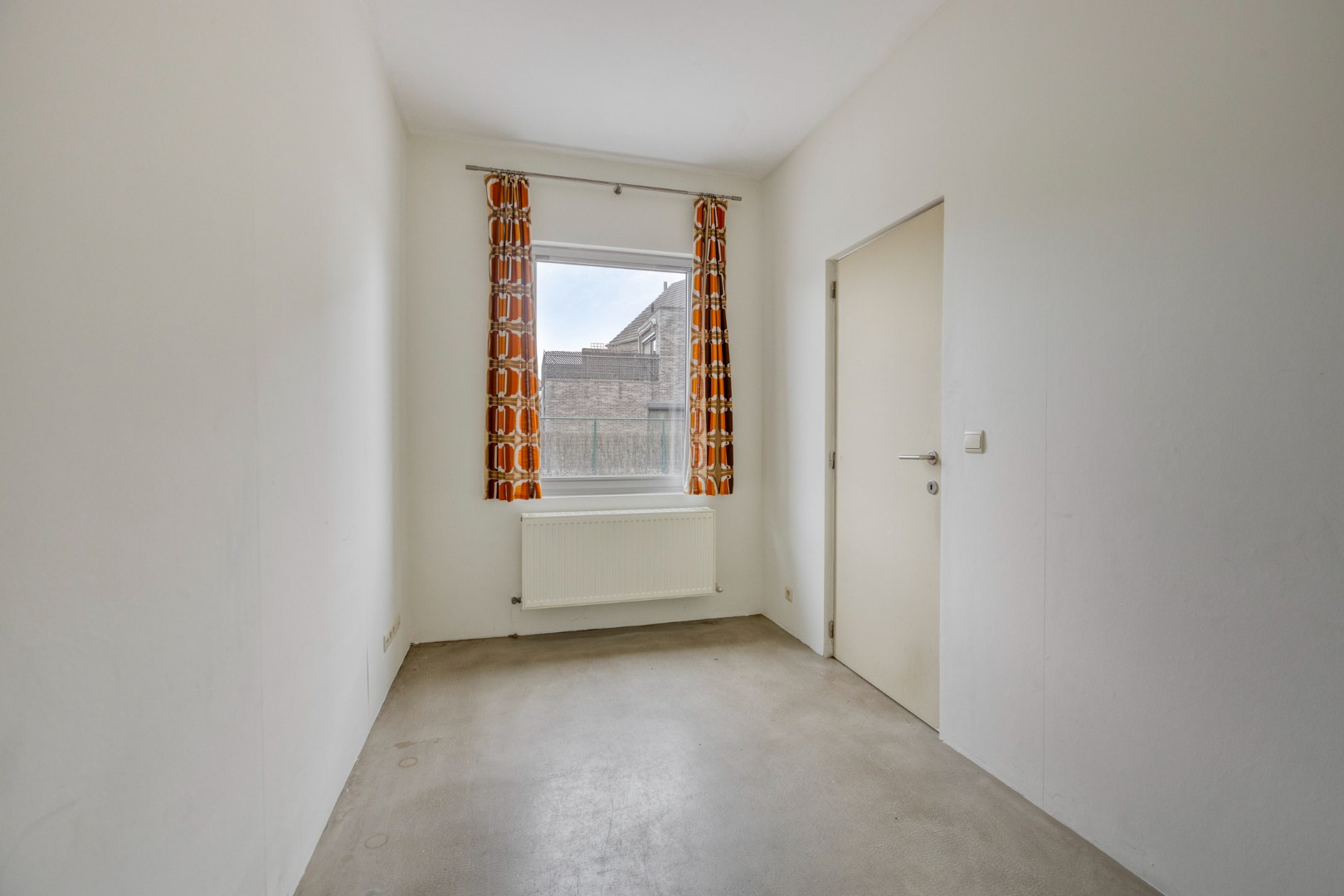 Unieke woning met 3 slpk. op een ruim perceel in Geel-centrum 