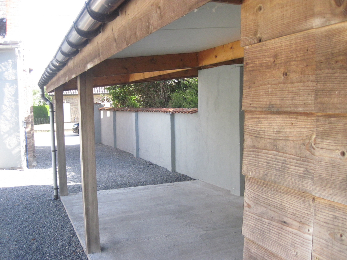 Praktische, goed onderhouden woning met tuin. 