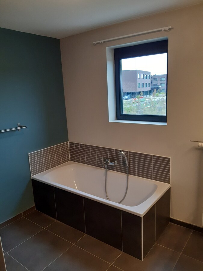 Tijdloze Half Open - rustig gelegen. 