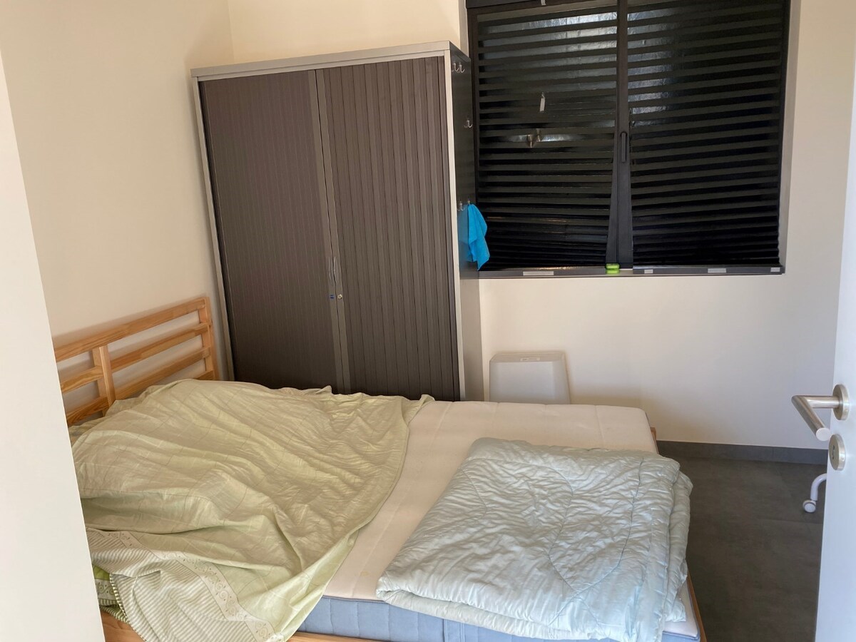 Nieuwbouwwoning nabij de Sterre - met terras en tuin ! 