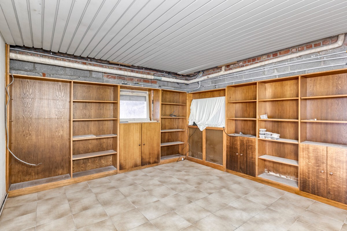 VILLA  met tuin, terras en garage in Zoutleeuw 