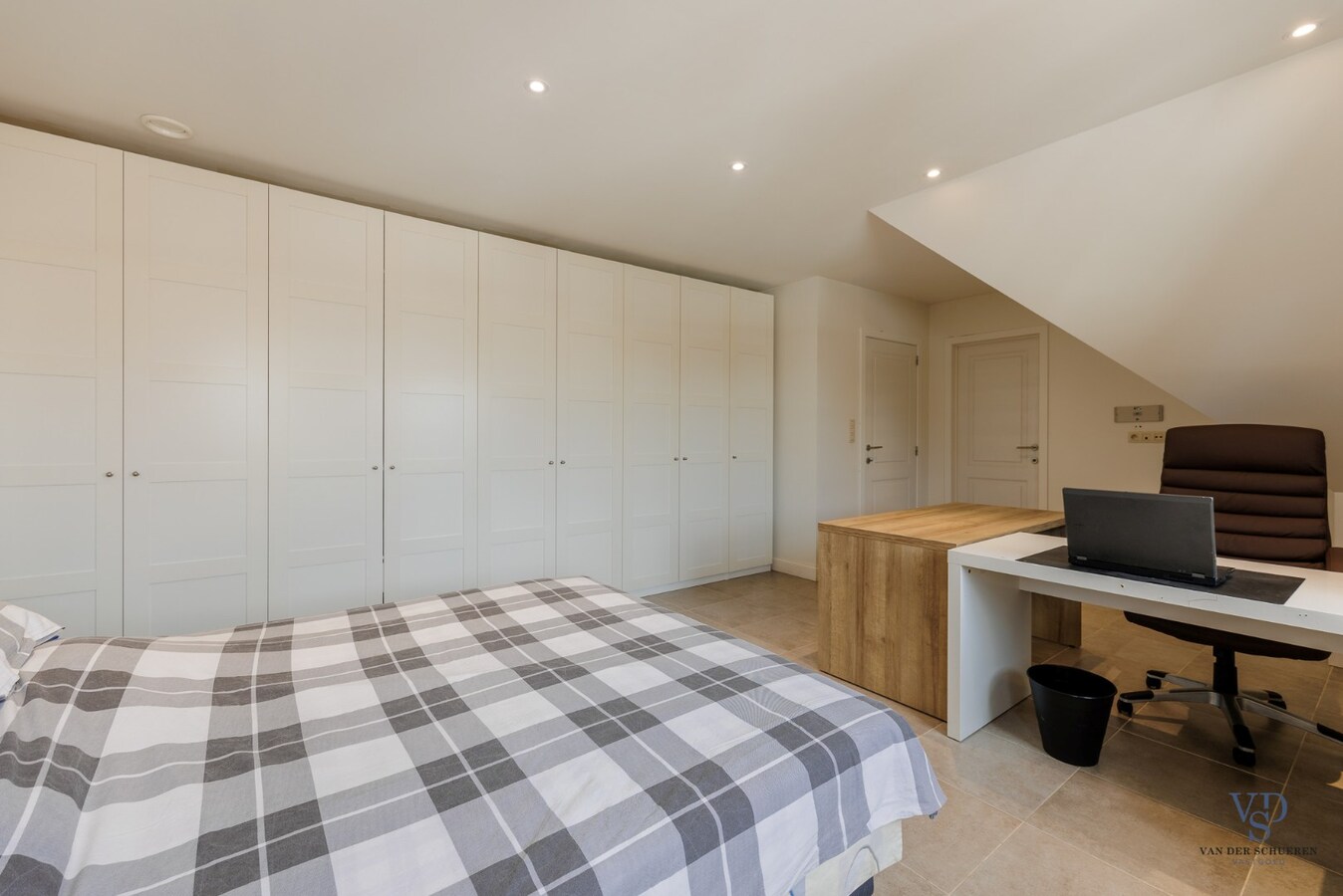 Hedendaagse villa in landelijke stijl 