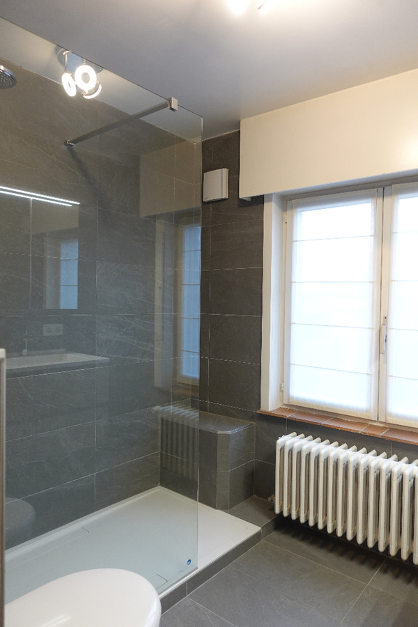 Charmante rijwoning nabij het dorp van Jabbeke 