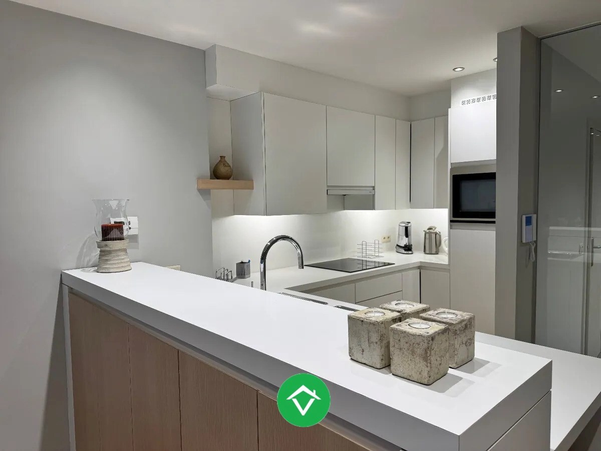 Instapklaar appartement met 2 slaapkamers en zijdelings zeezicht te Westende 