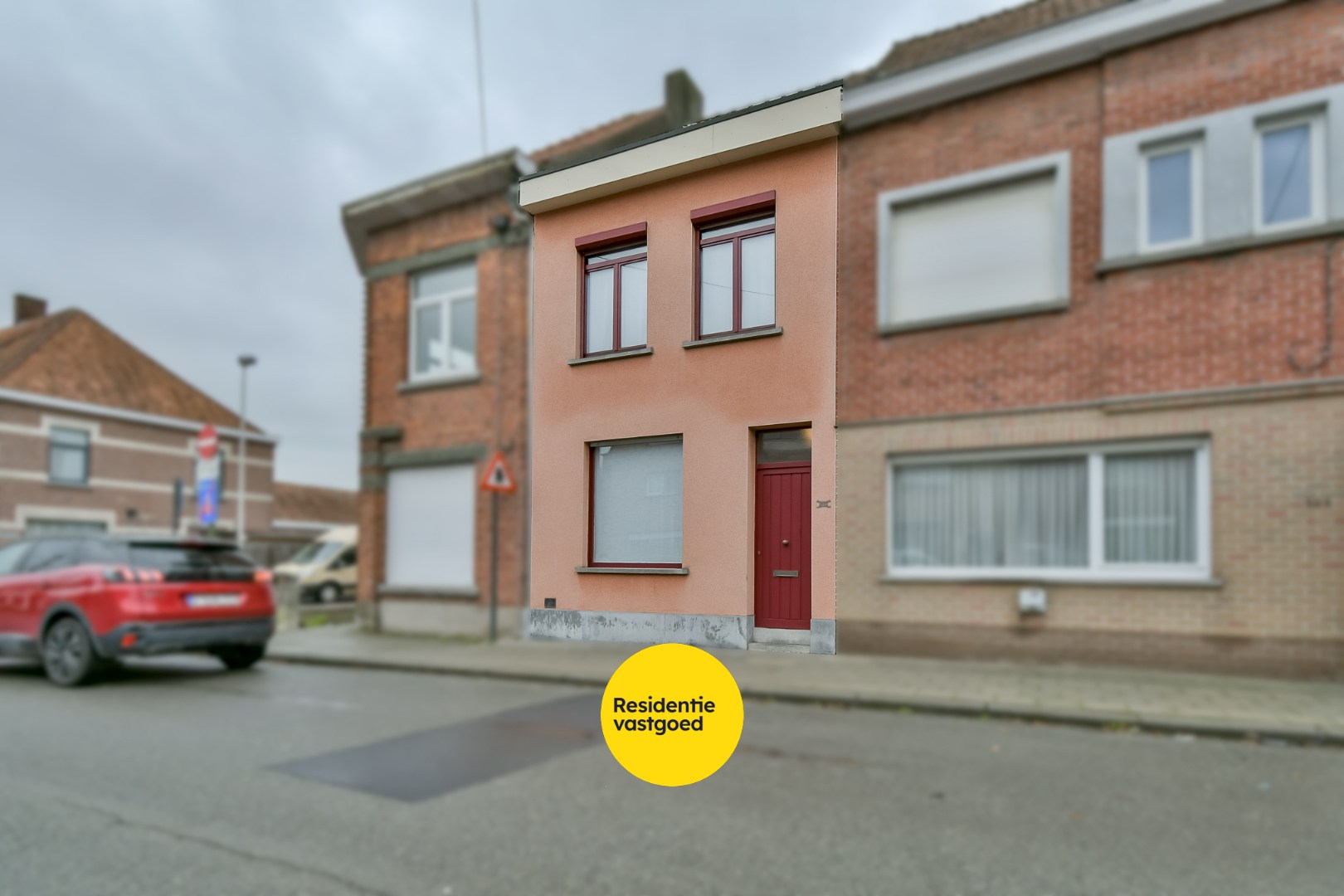 Prachtige woning met ruime garage in Roeselare! 