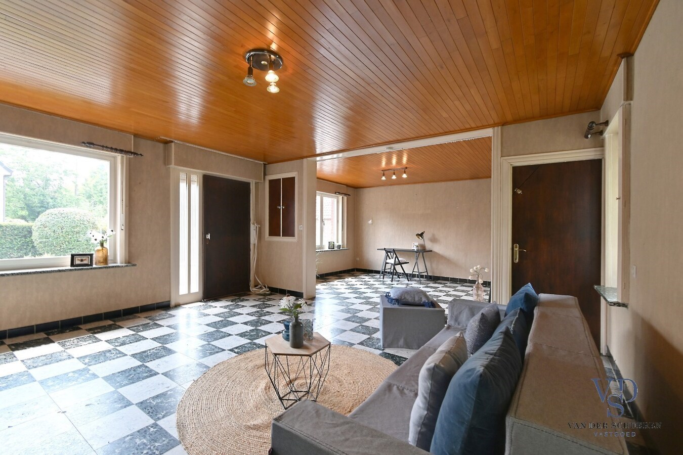 Degelijke eengezinswoning, landelijk gelegen 