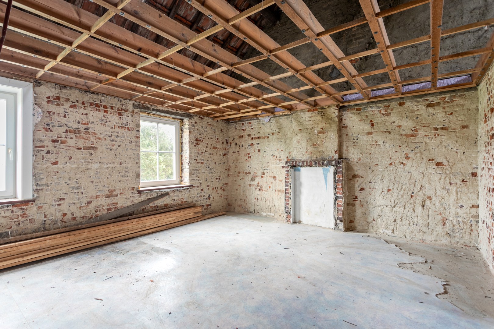 Ruime woning met veel potentieel in een groene omgeving op 39a 