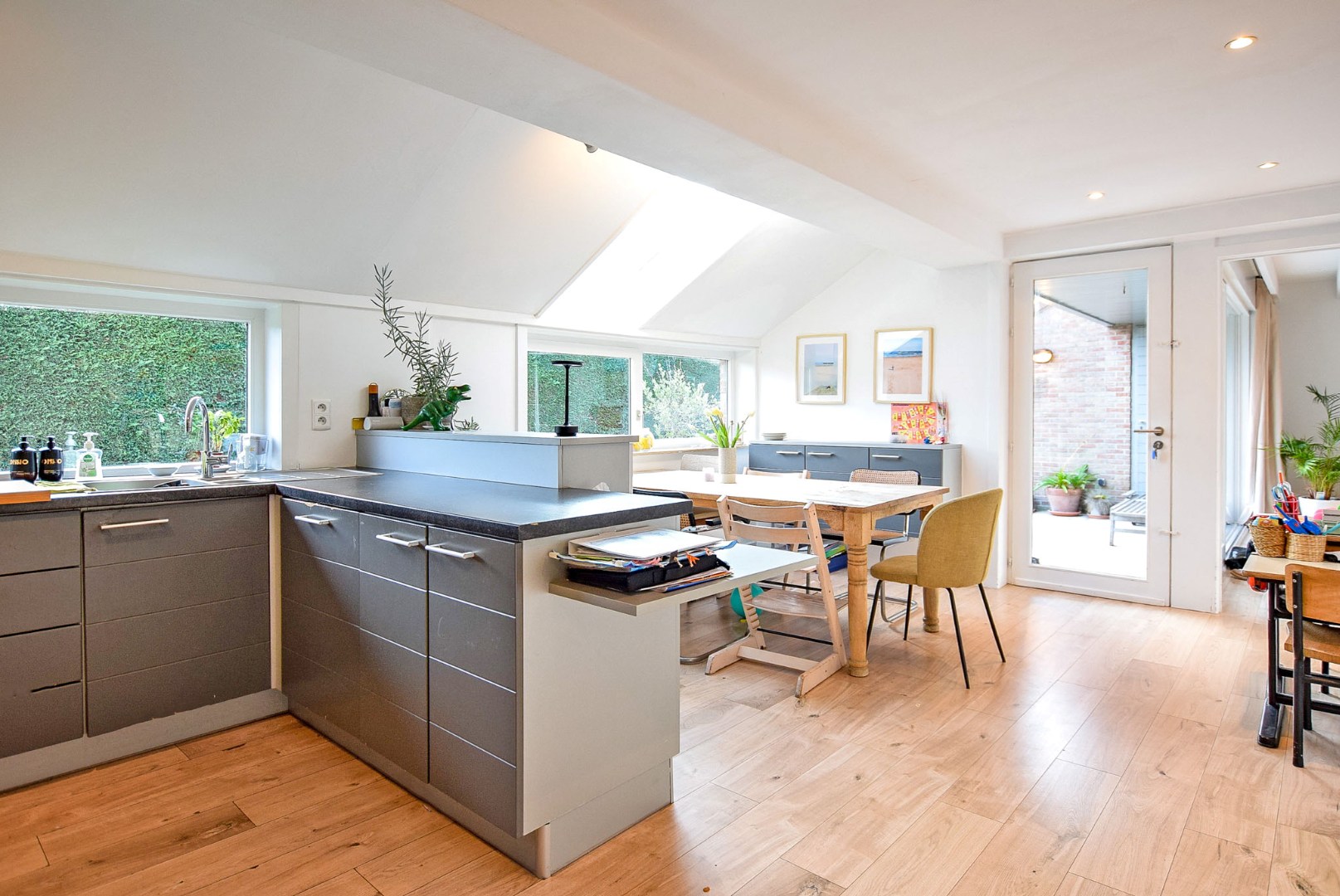 Residentieel gelegen villa op 740m² te Oostduinkerke. 