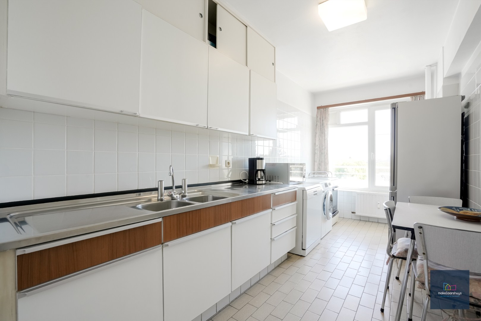 Mooi 3 slaapkamerappartement met  terras en parkeerplaats te Residentie Rijsenberg 