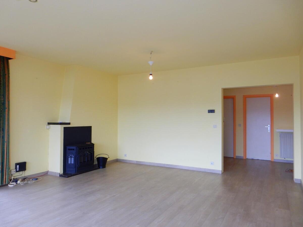 Lichtrijk tweeslaapkamerappartement te Kuurne 