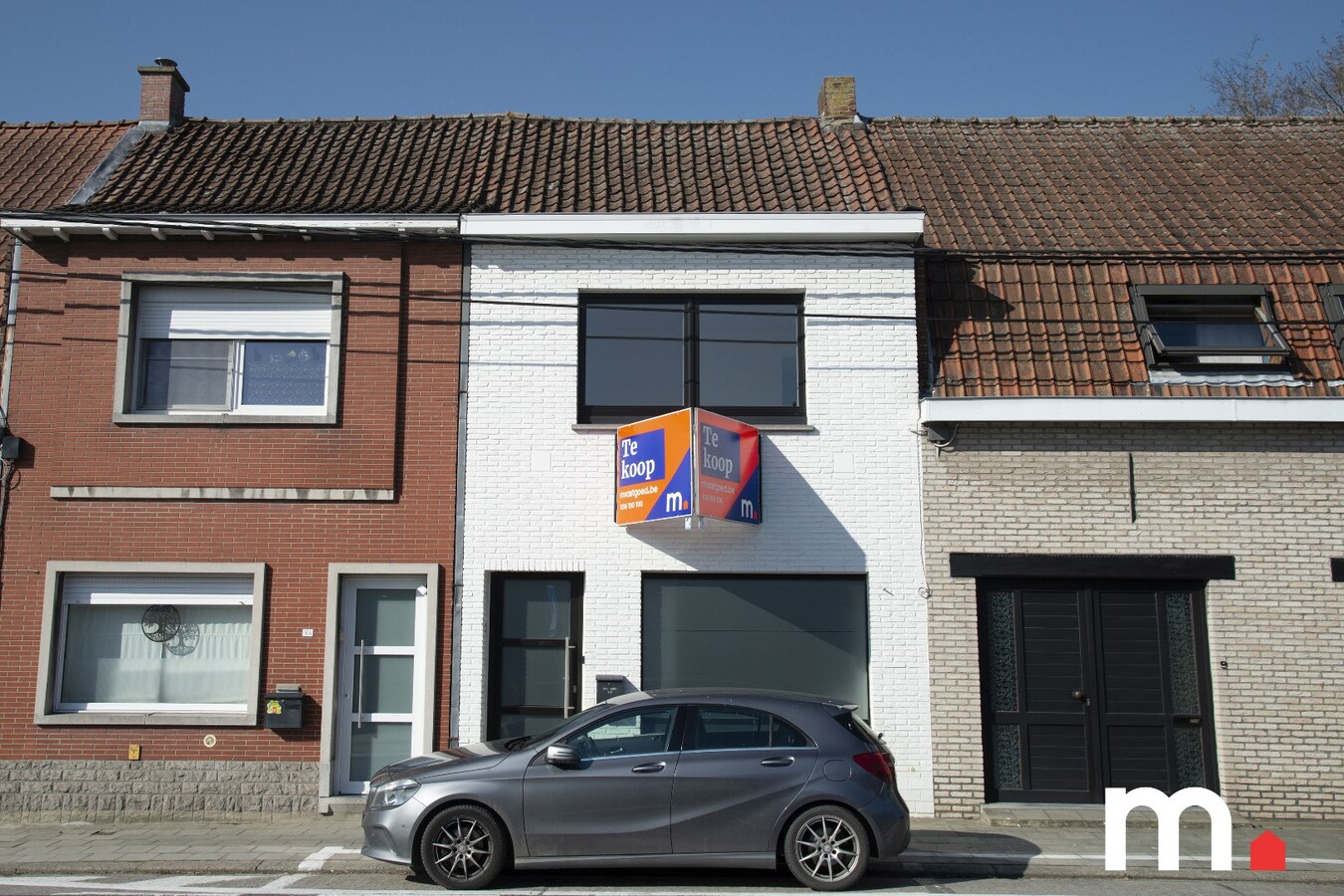 Instapklare woning met uitweg te Kortrijk ! TOPPER ! 