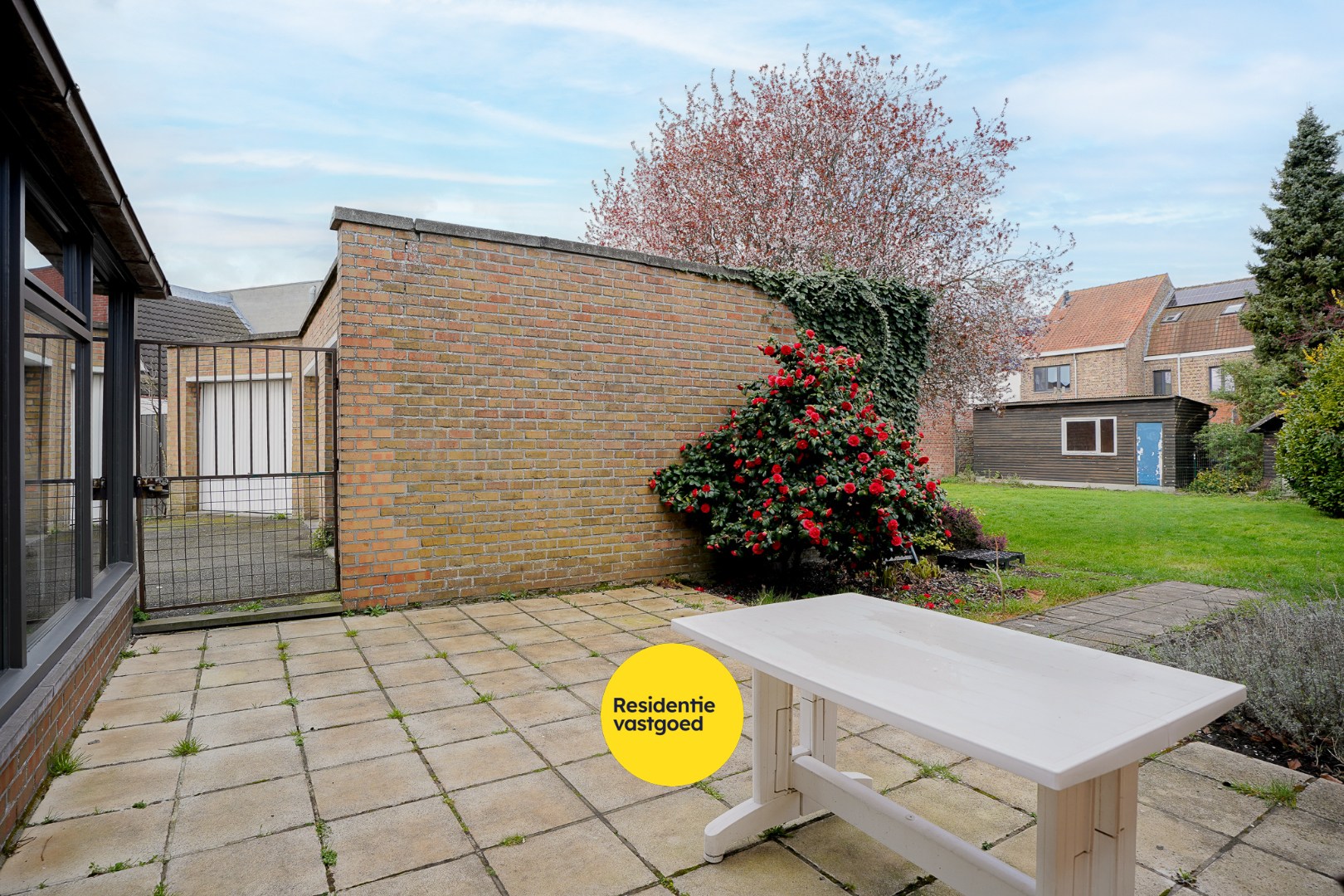 Gelijkvloers appartement met grote tuin (573 m²) in Sint-Andries 