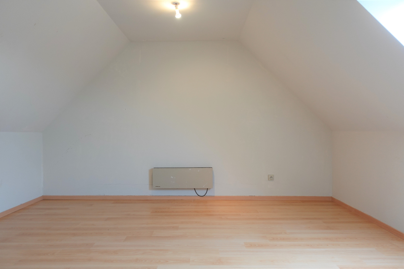 Ruim duplex appartement te Gistel 